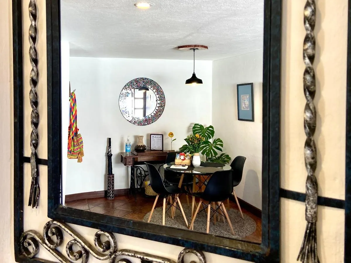 Апартаменты Xia Xue House La Candelaria - Bogota 360 City View Колумбия