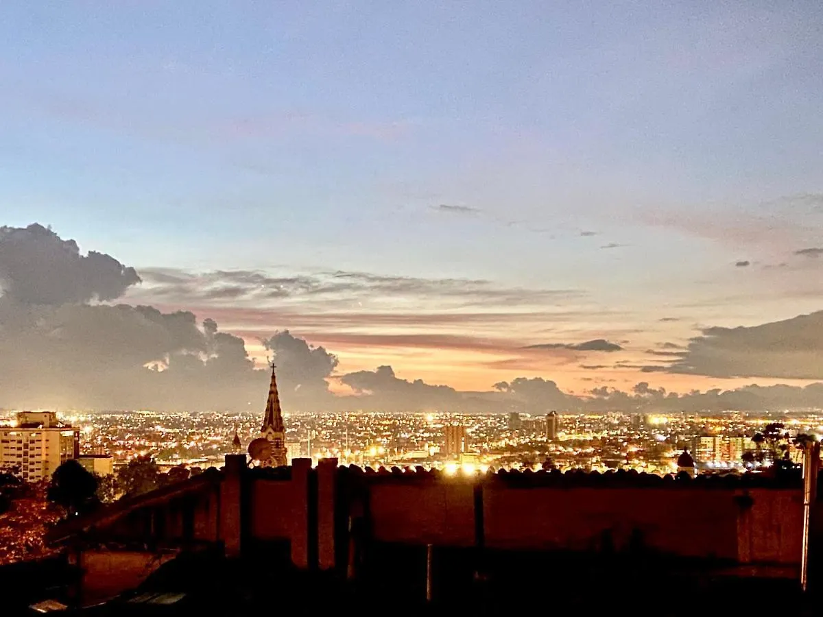 Апартаменты Xia Xue House La Candelaria - Bogota 360 City View