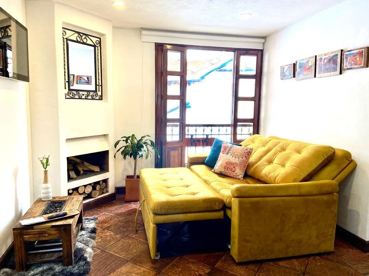 Xia Xue House La Candelaria - Bogota 360 City View Colombia